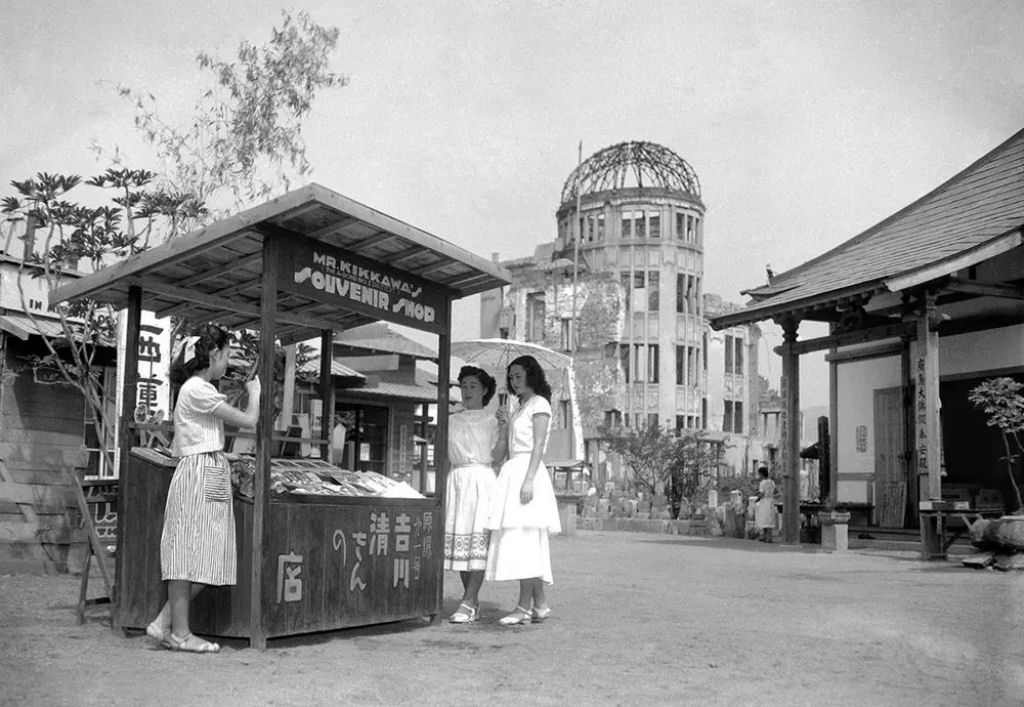 Fotos documentam a transformação do Japão na década de 1950 11