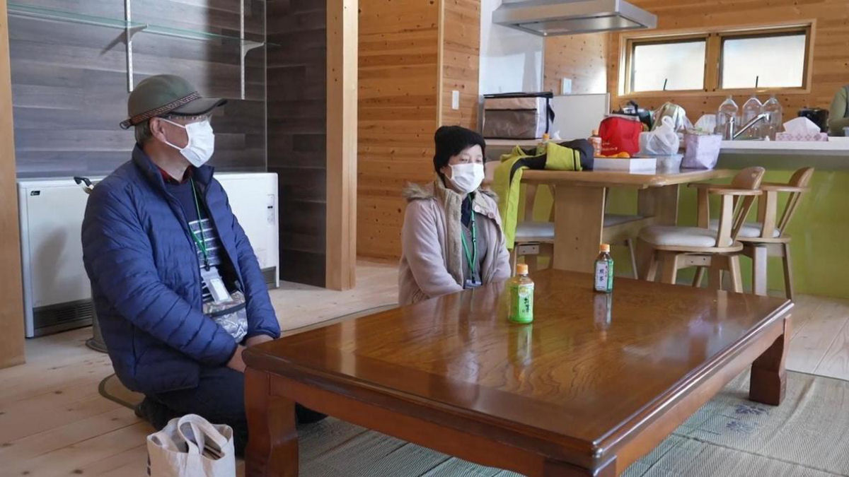 Japoneses voltam a seus lares 10 anos após serem evacuados no acidente nuclear de Fukushima