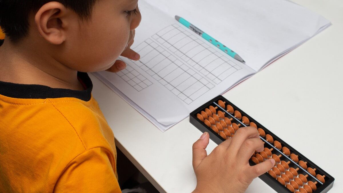 A ferramenta ancestral usada no Jap�o para fortalecer a mem�ria e a concentra��o: o �baco