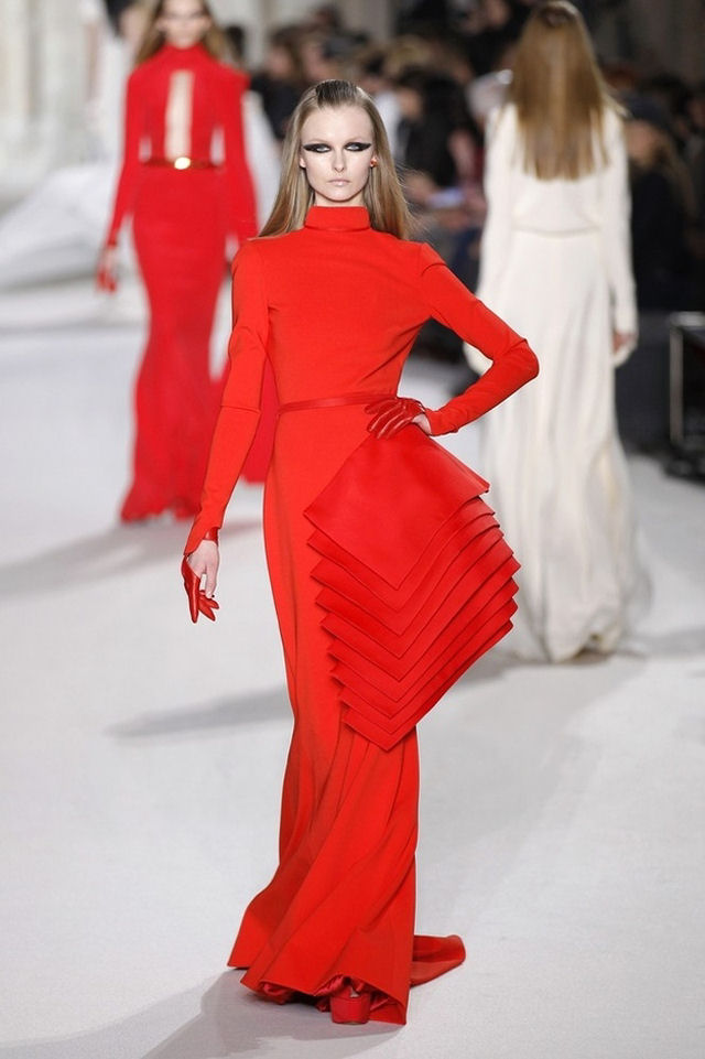 46 modelos ridculos da Paris Fashion Week 41