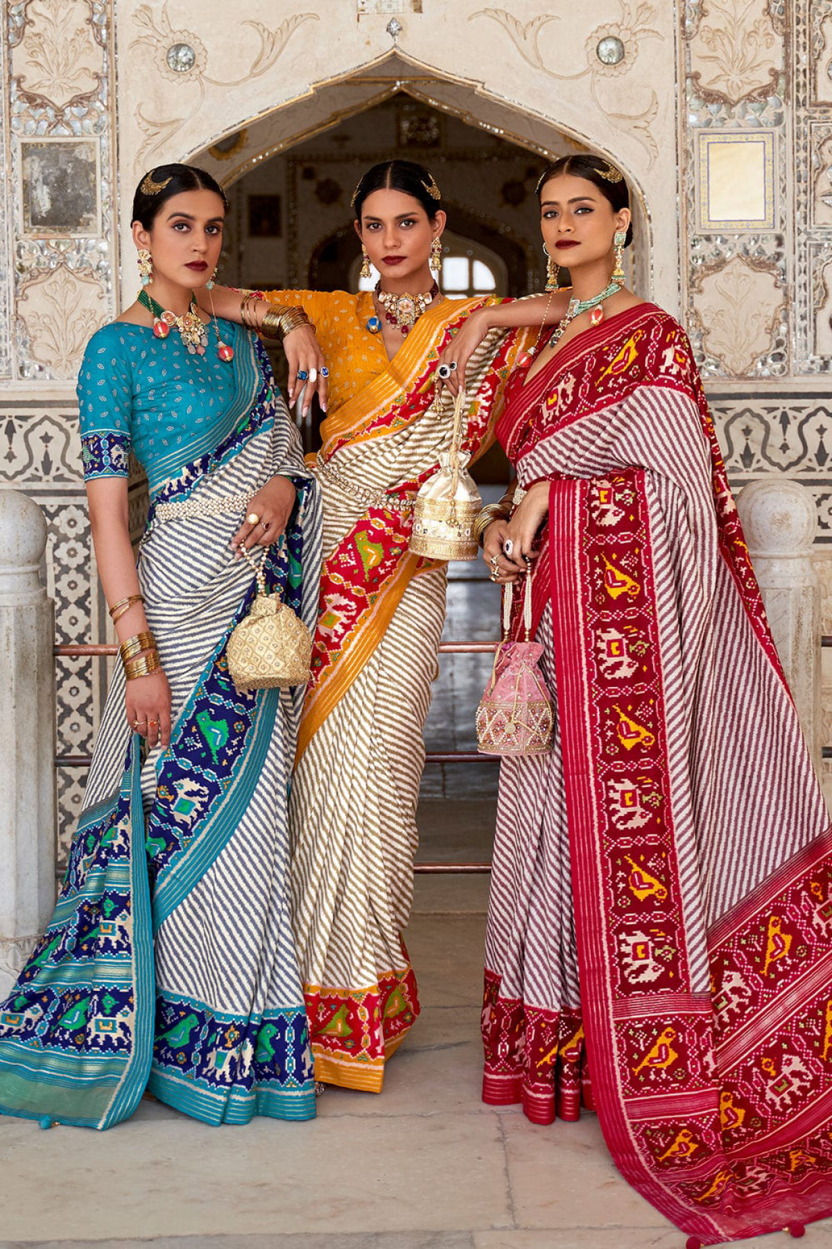 O que torna o sari de patola de Gujarat tão caro?