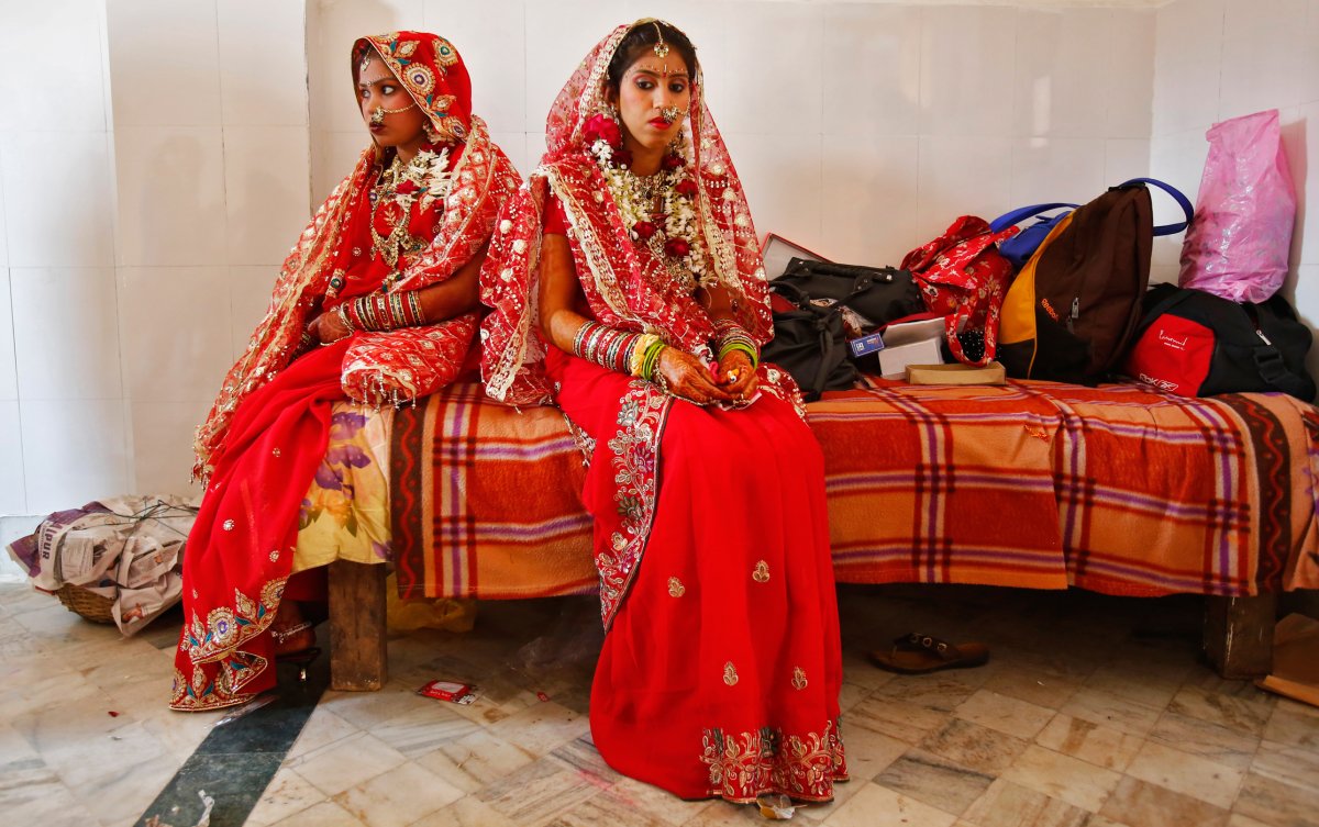 27 belas fotos de vestidos tradicionais de casamentos por todo o mundo 10