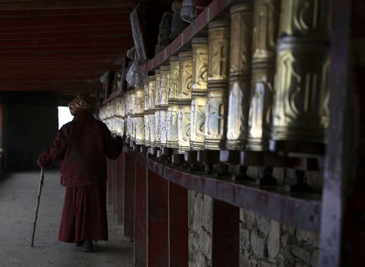 O espetacular monastrio de Seda encravado no plat tibetano a 4 mil metros de altura 15