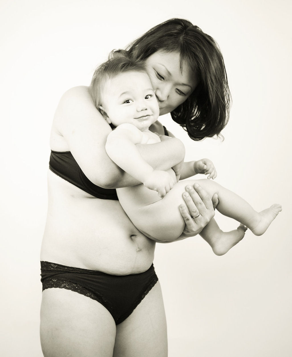 Fotos que devem mudar a forma como vemos os corpos femininos ps-parto 04