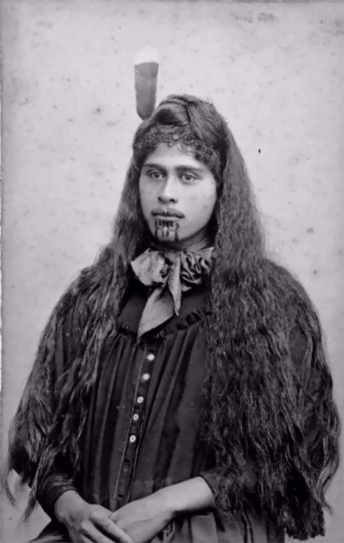 Antigas fotos de Maoris antes das tatuagens tā moko serem proibidas pelos britânicos 25