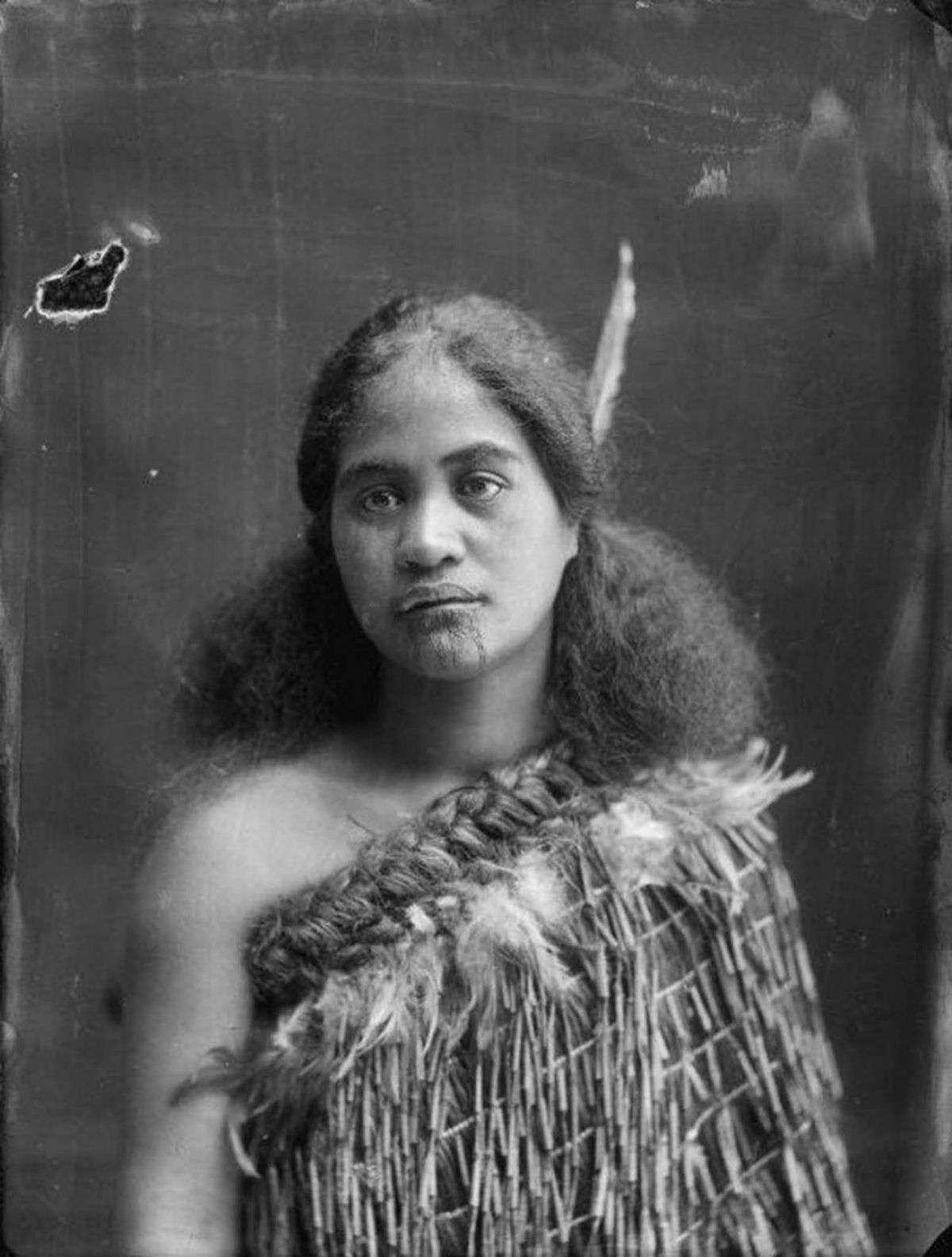 Antigas fotos de Maoris antes das tatuagens tā moko serem proibidas pelos britânicos 29