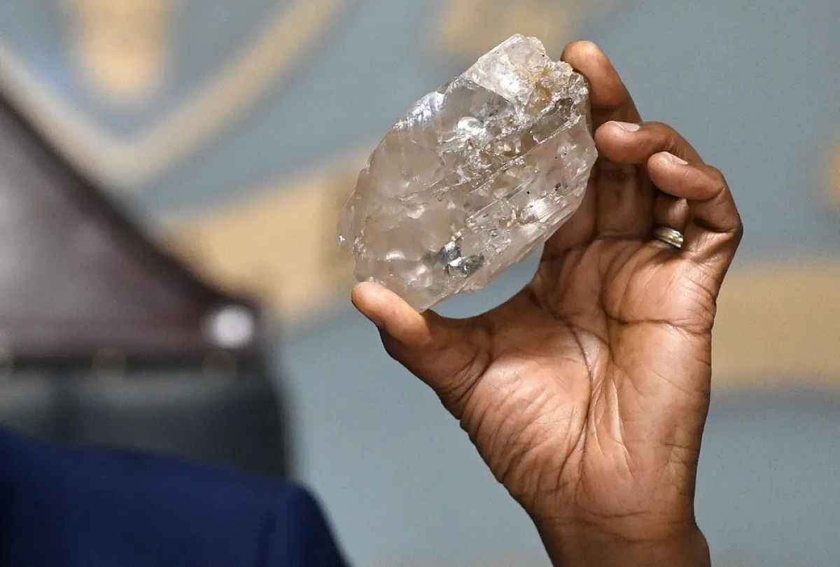 Maior diamante desde 1905 descoberto por mineradores em Botsuana