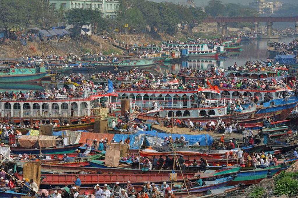 Todos a bordo para Bangladesh - Biswa Ijtema 2014 15