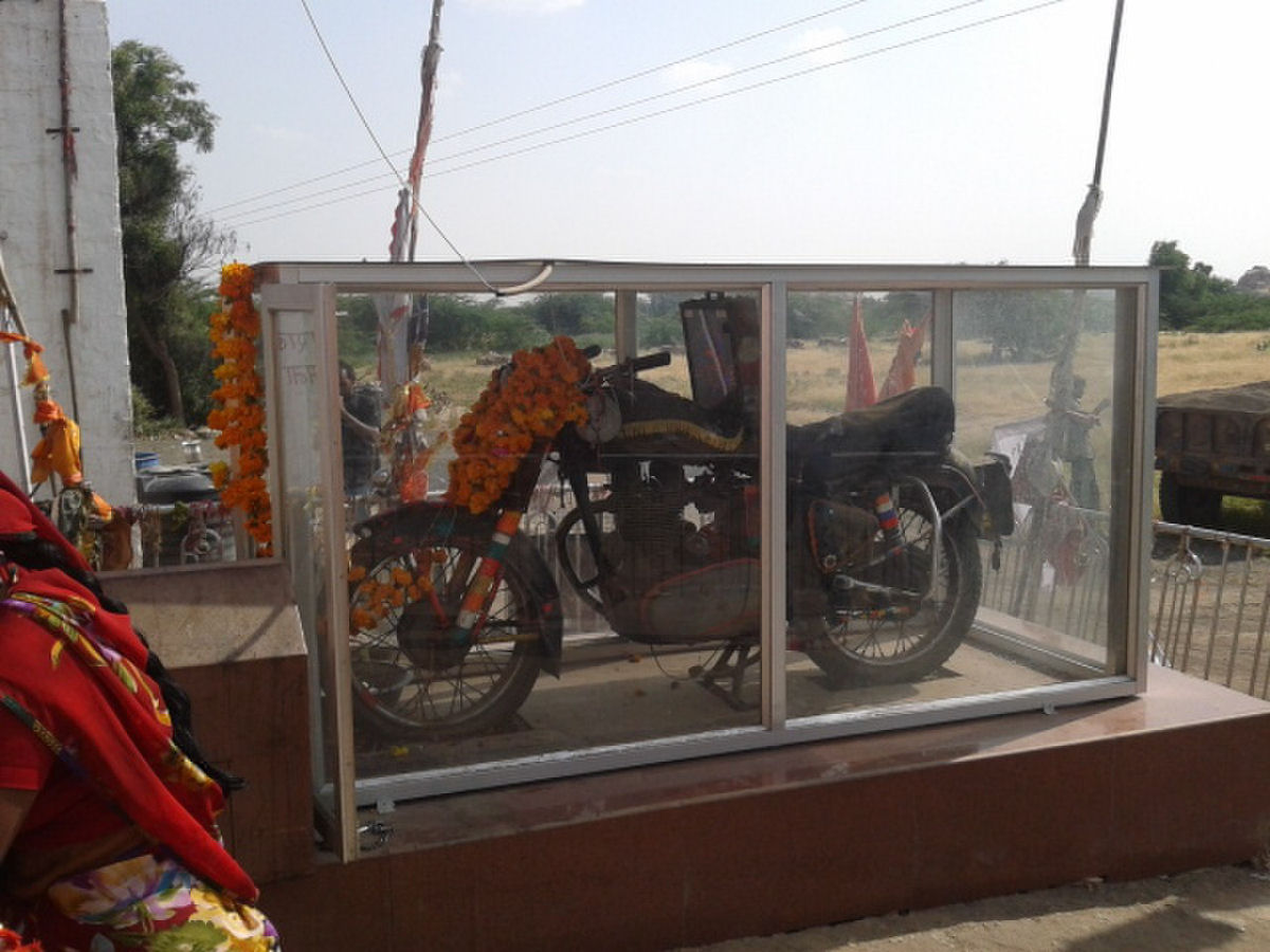 Om Banna, o templo indiano dedicado ao deus das motocicletas