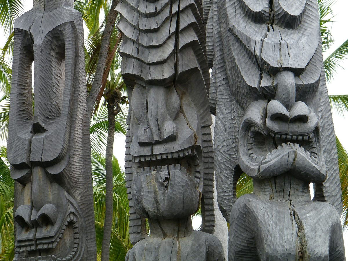 Pu'uhonua o Hōnaunau, os terrenos sagrados que concediam anistia a quem conseguisse alcan-los