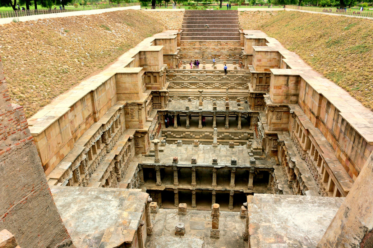 Ran-ki vav, um espetacular poo construdo como se fosse um templo invertido na ndia