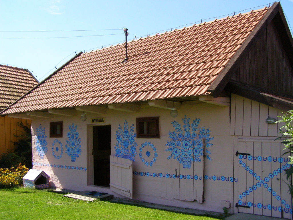 Zalipie, fascinante aldeia pintada com arranjos florais na Polnia 14