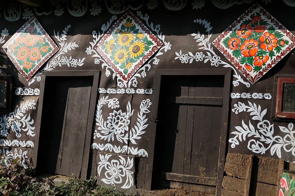 Zalipie, fascinante aldeia pintada com arranjos florais na Polnia 26