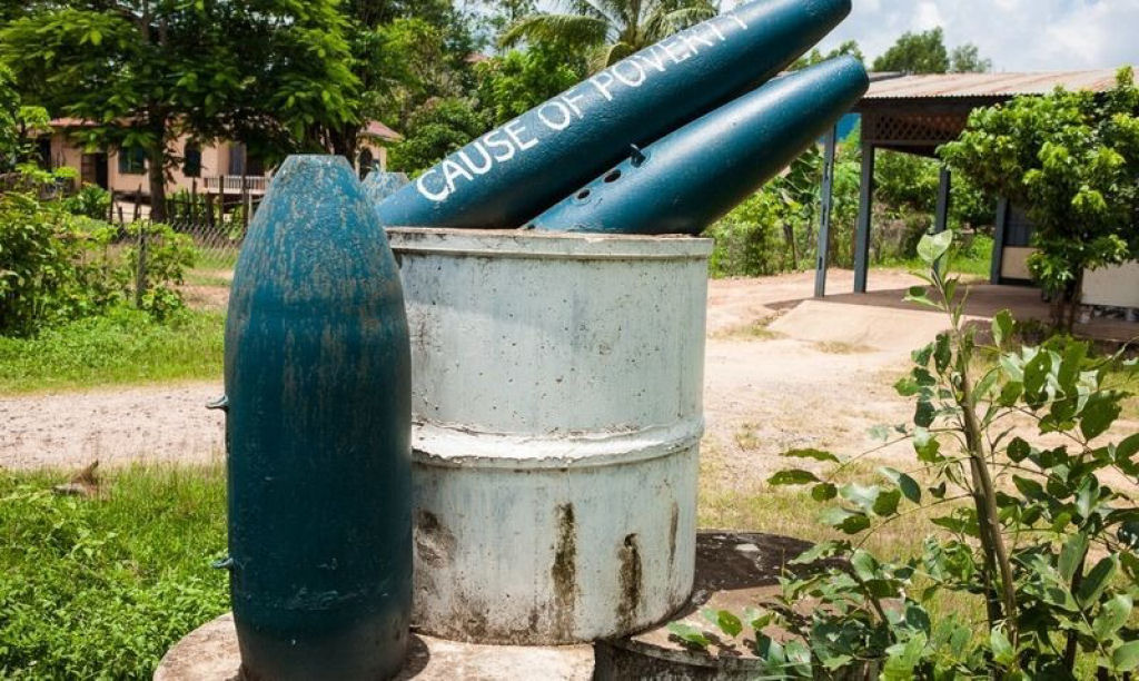Bombas no detonadas encontram uso dirio nas aldeias do Laos 09