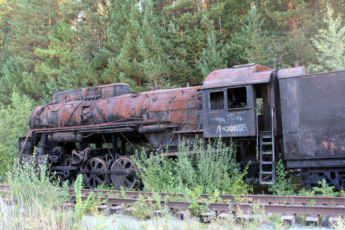 O cemitrio de locomotivas a vapor de Perm comeou como um plano de contingncia dos soviticos