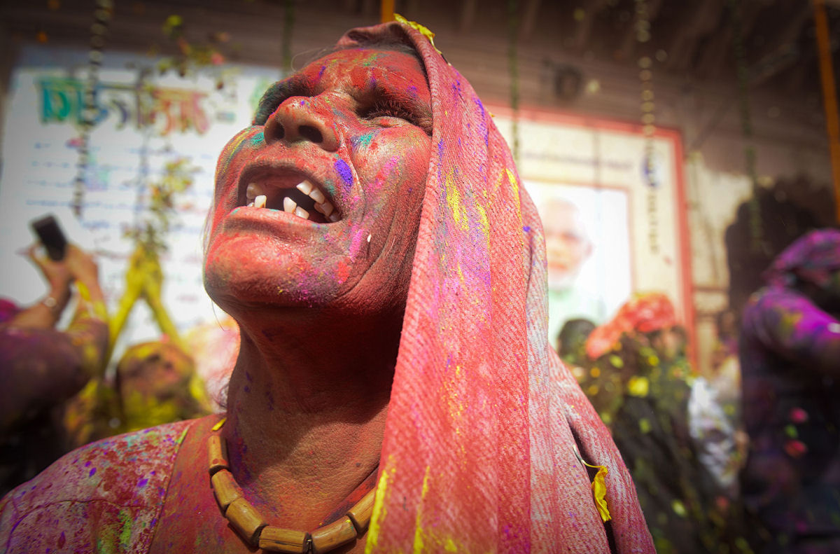 As fotos mais espetaculares do festival Holi 2018 na Índia 09