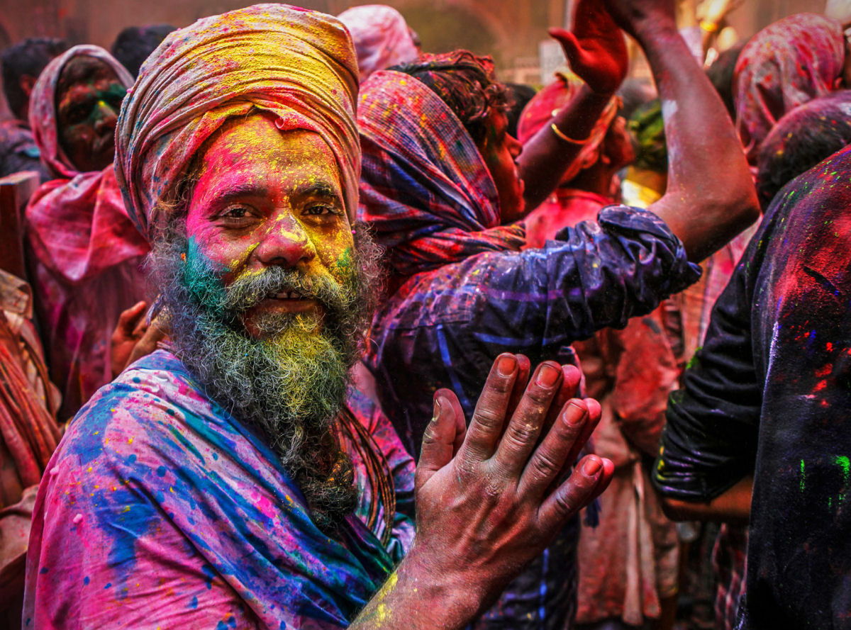 As fotos mais espetaculares do festival Holi 2018 na Índia 16