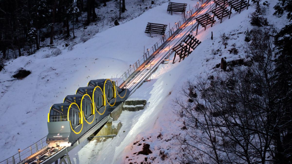A grande faanha do funicular de Stoos, o mais inclinado do mundo