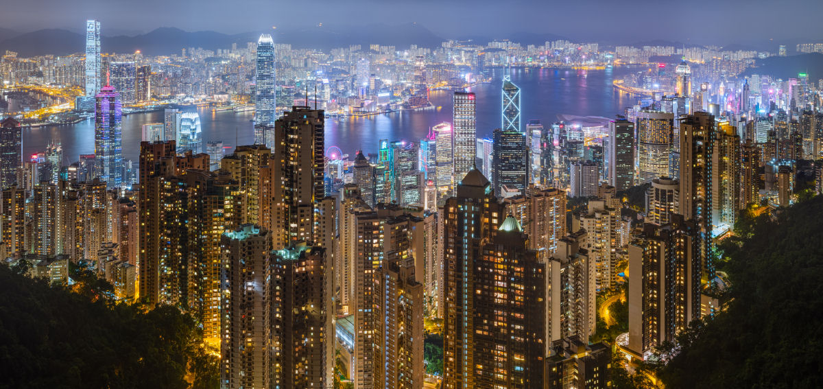 Hong Kong vai distribuir 500.000 passagens aéreas gratuitas