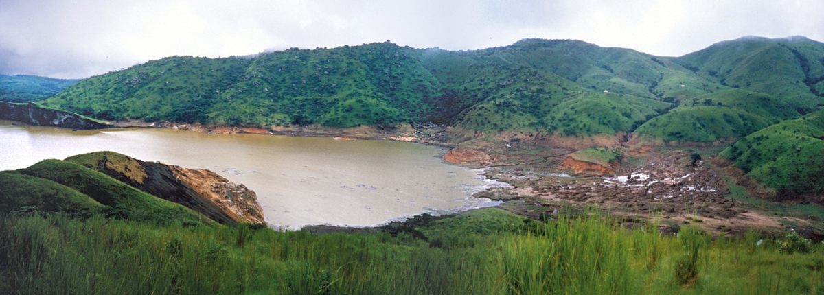 Como os maiores lagos de Camares explodiram e mataram 1.800 pessoas