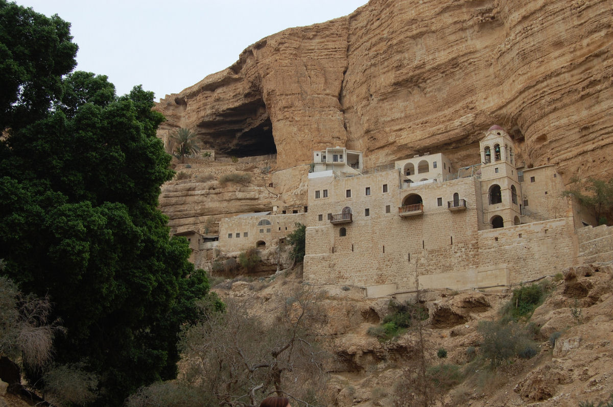 O mosteiro de So Jorge de Coziba em Wadi Qelt 05