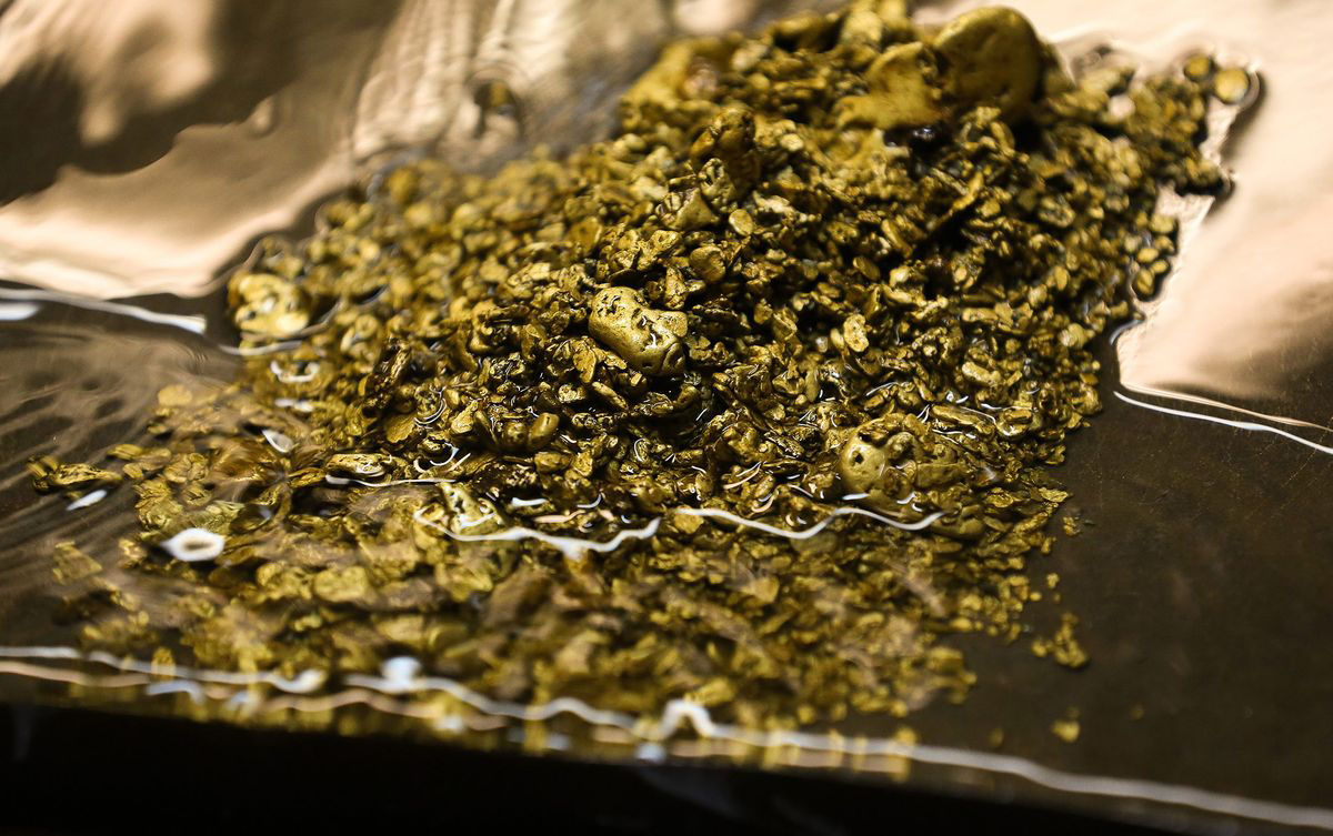 Quase 6 milhões de reais em ouro são desperdiçados no esgoto suíço a cada ano