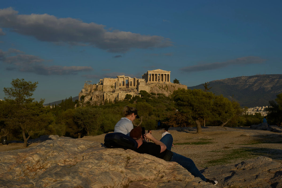 O Partenon de Atenas está completamente livre de andaimes pela primeira vez em 200 anos