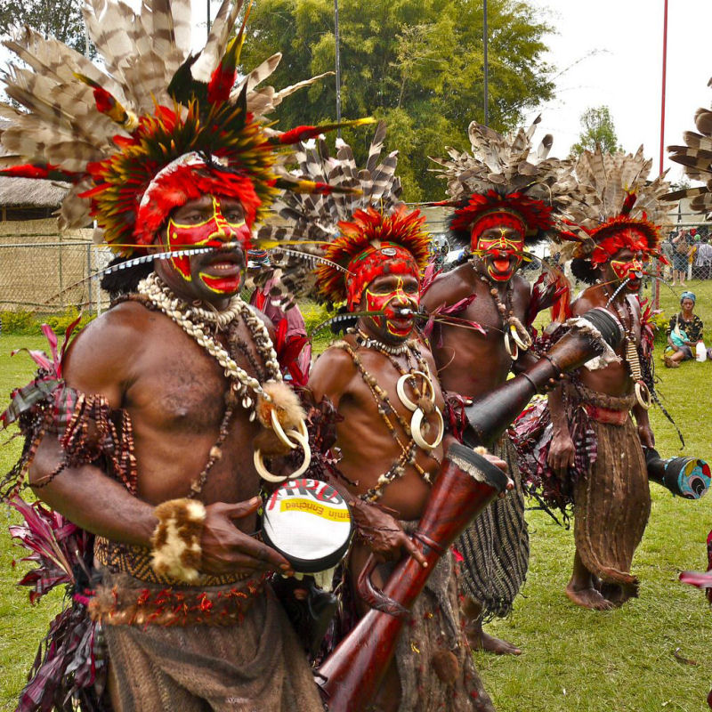 Pinturas faciais tribais em Papua-Nova Guin 21
