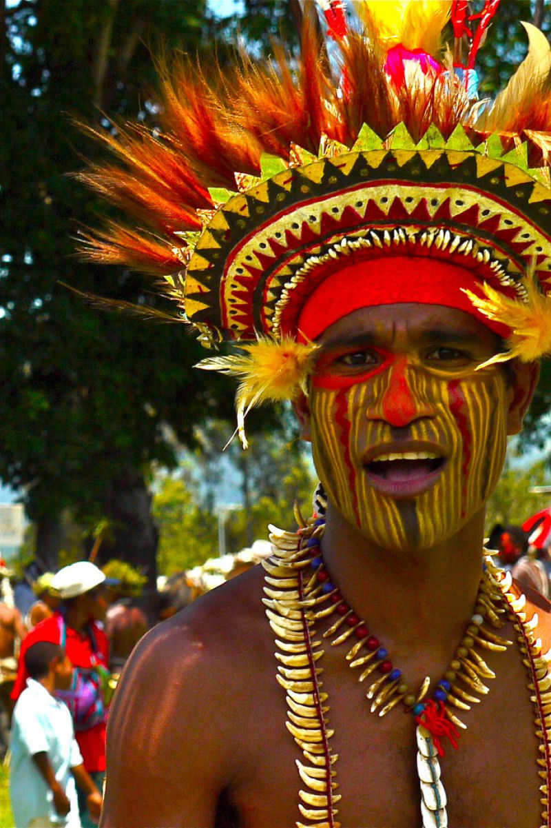 Pinturas faciais tribais em Papua-Nova Guin 31