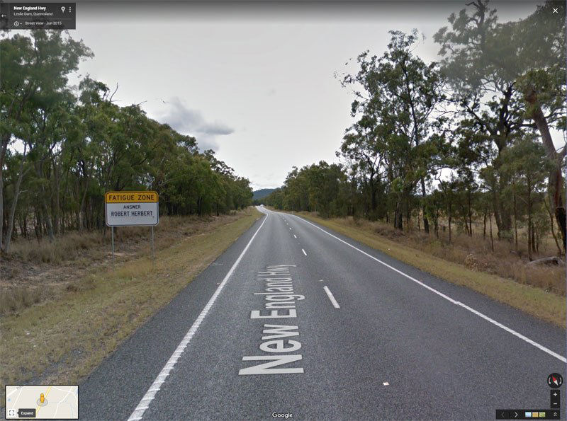 Algumas estradas australianas so to tediosas que as placas de transito tm perguntas de trivia como entretenimento 11