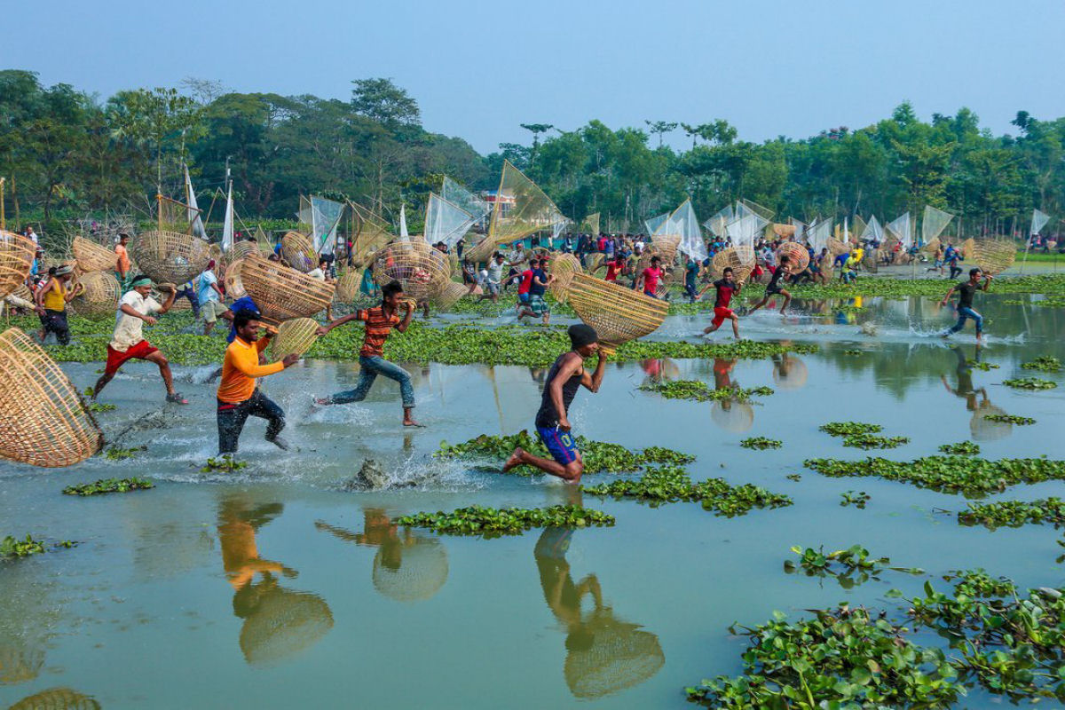 Polo Bawa, o concorrido festival de pesca de Bangladesh 