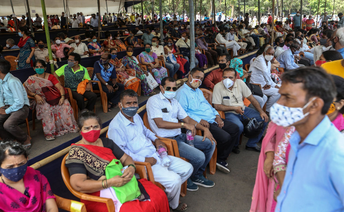 24 fotos do dia em que a Índia vacinou 8 milhões de pessoas contra o coronavírus 01