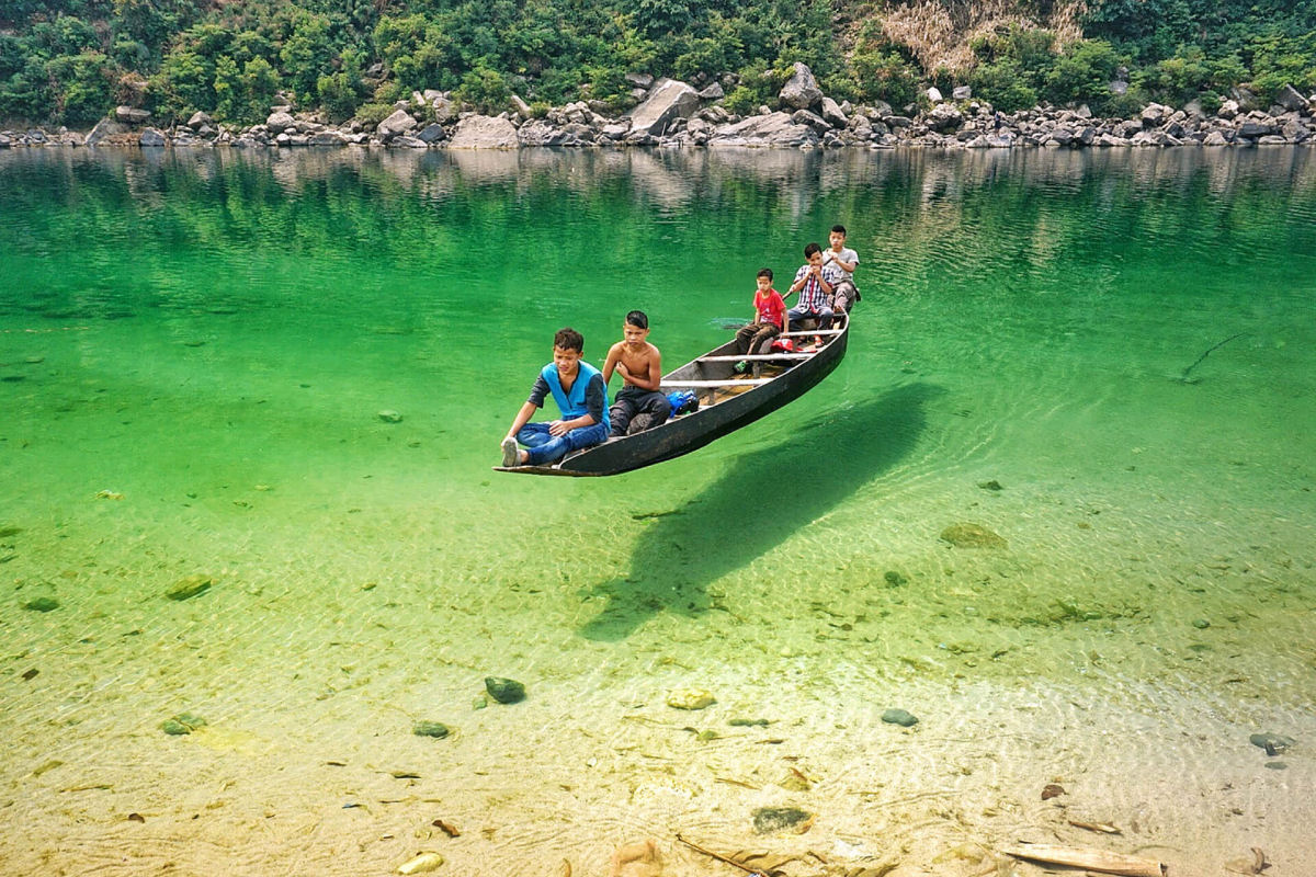O rio Umngot é indiscutivelmente um dos mais limpos da Índia