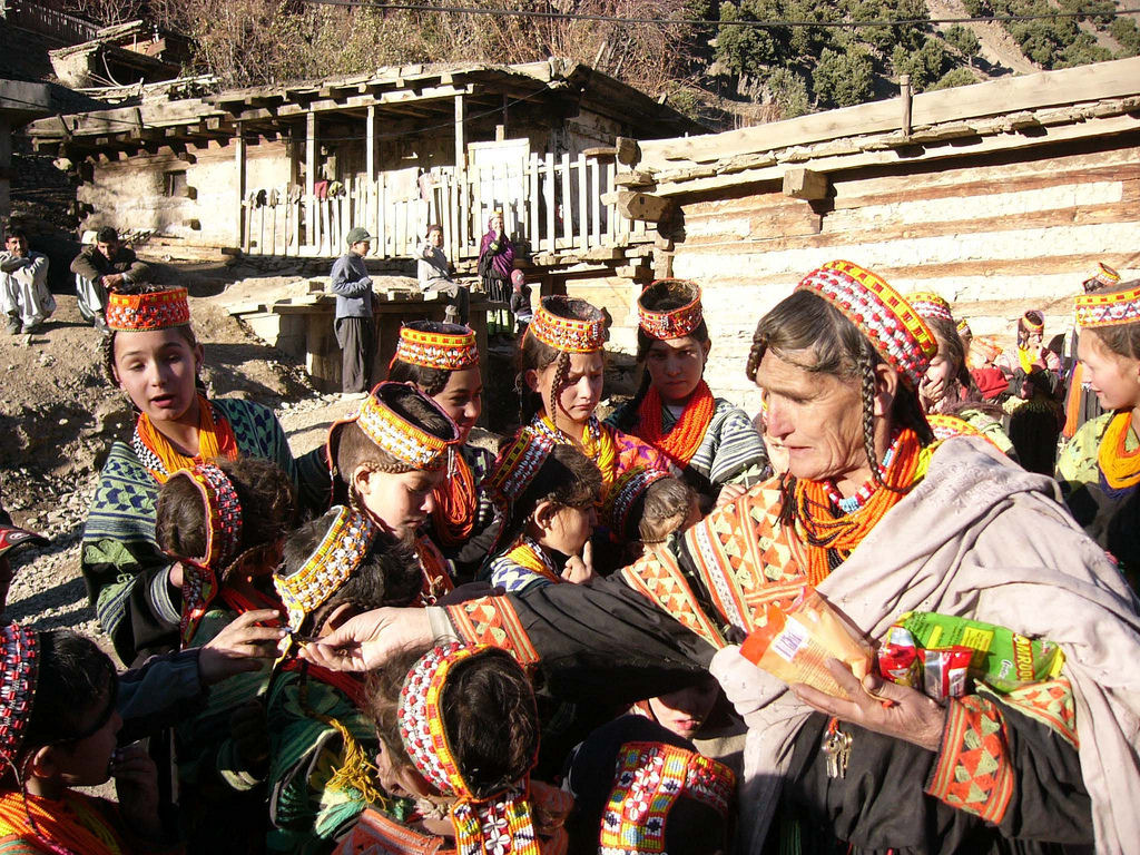Kalash, a tribo aborgene branca do Paquisto 05