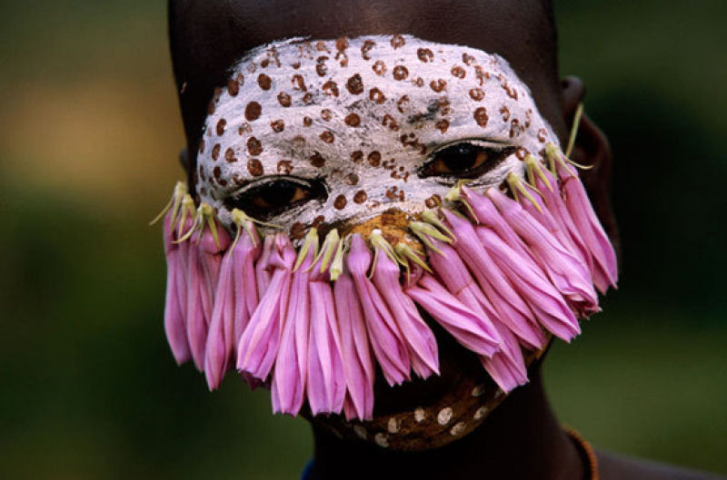 A beleza das Tribos Surma e Mursi, uma cultura em perigo, no sul de Etipia 03