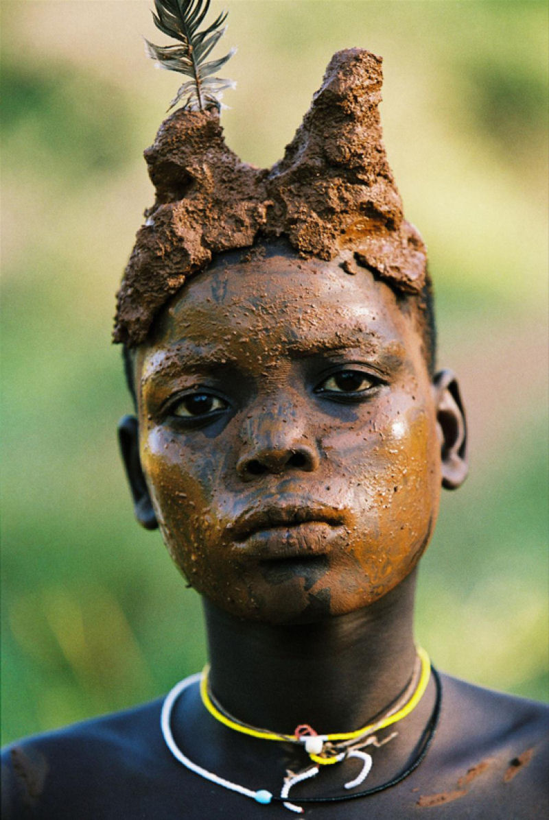 A beleza das Tribos Surma e Mursi, uma cultura em perigo, no sul de Etipia 09