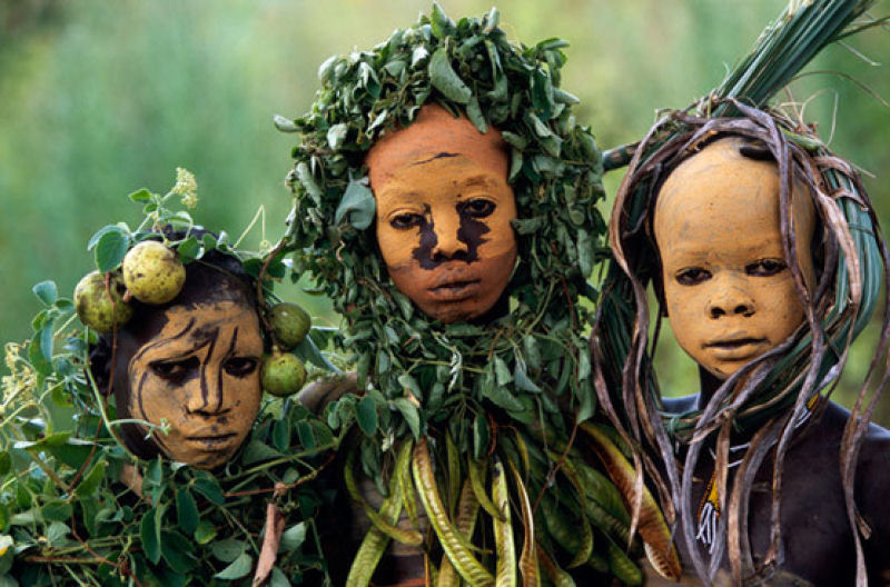 A beleza das Tribos Surma e Mursi, uma cultura em perigo, no sul de Etipia 18