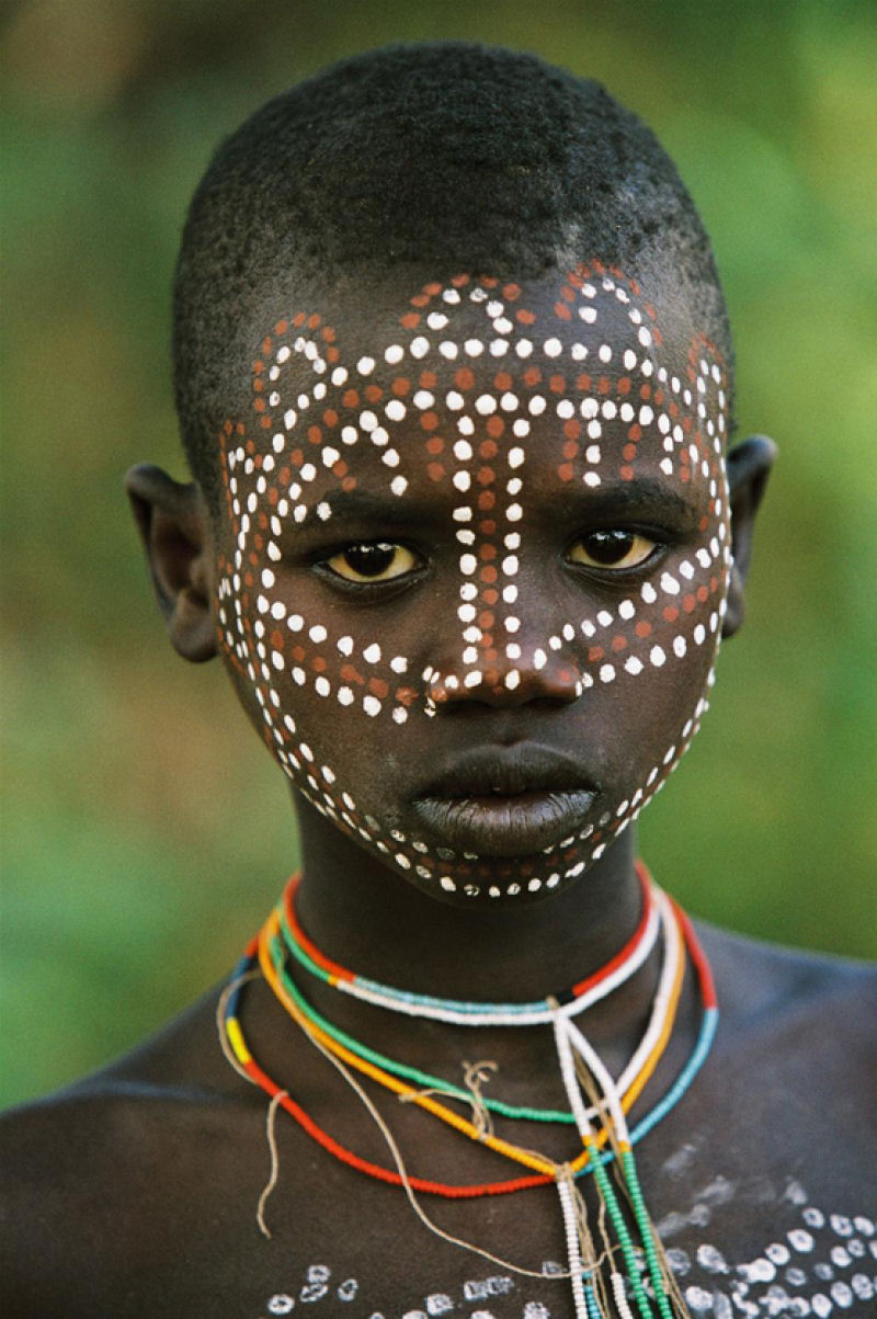 A beleza das Tribos Surma e Mursi, uma cultura em perigo, no sul de Etipia 24