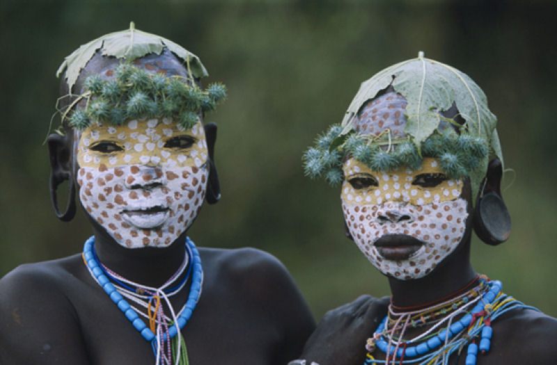 A beleza das Tribos Surma e Mursi, uma cultura em perigo, no sul de Etipia 32