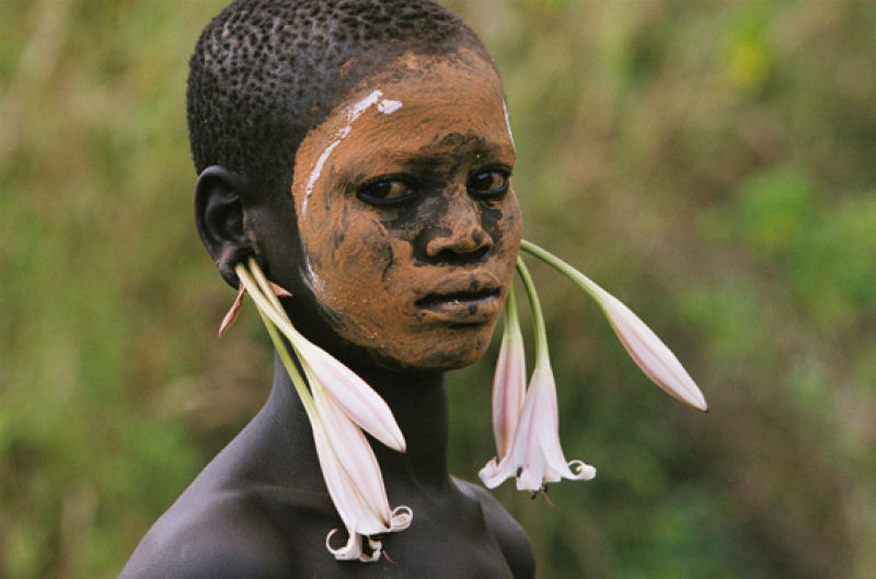 A beleza das Tribos Surma e Mursi, uma cultura em perigo, no sul de Etipia 35