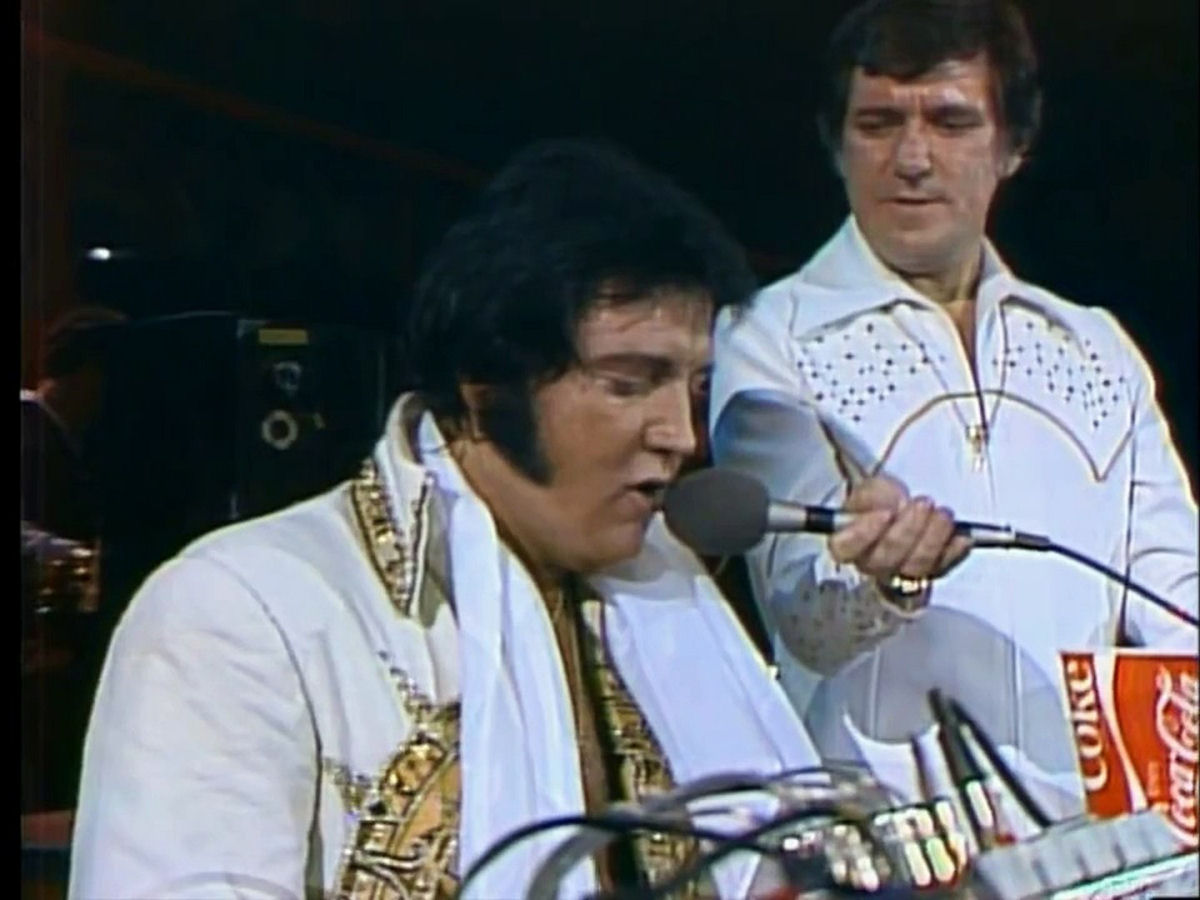 Elvis morreu h 45 anos e uma de suas performances finais foi fantstica