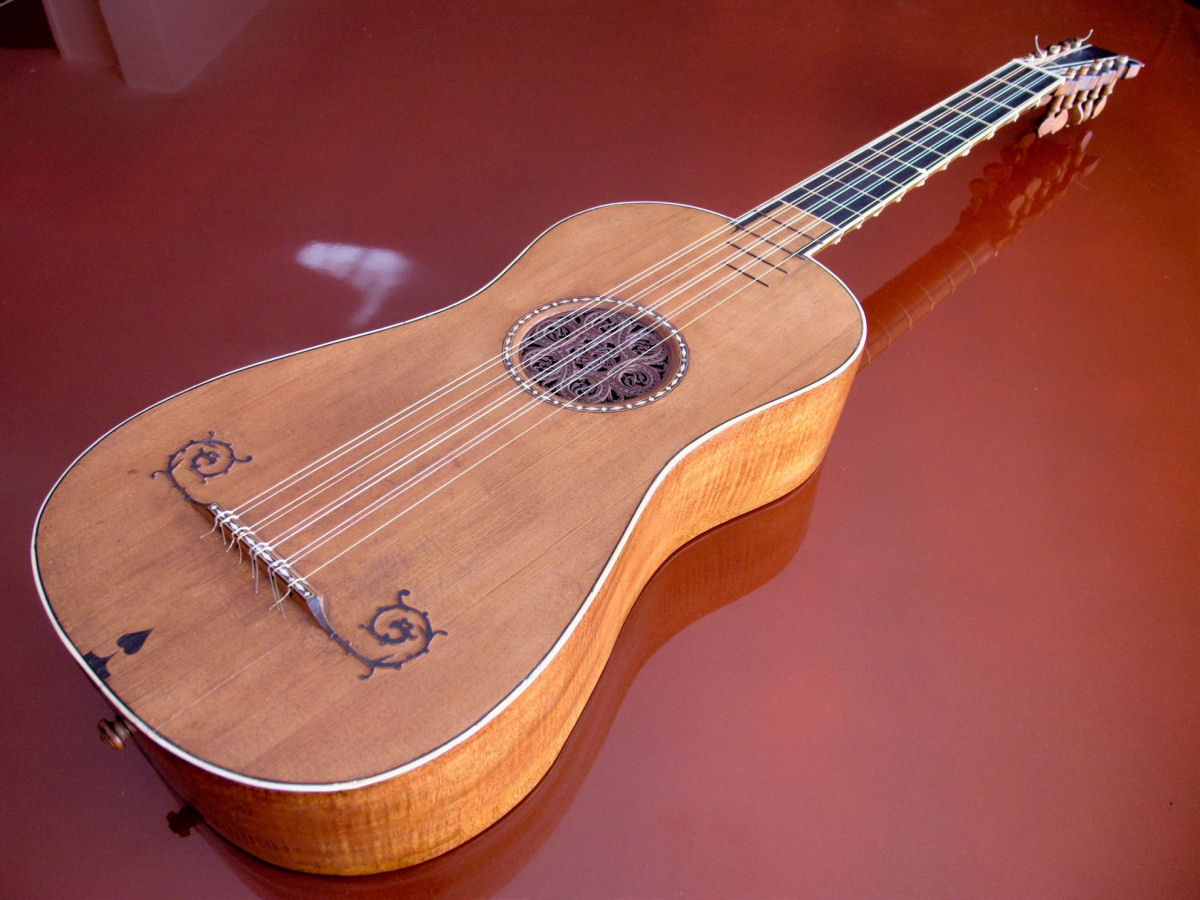 Violonistas tocam o último violão Stradivarius do mundo, o “Sabionari”, fabricada em 1679