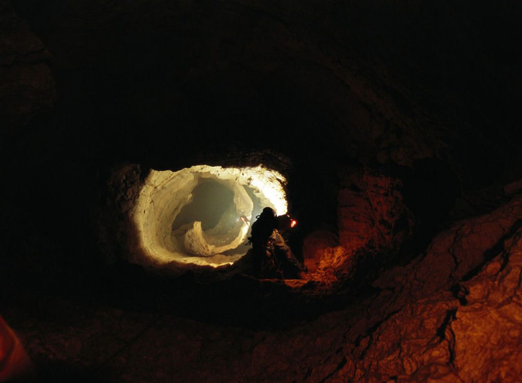Krubera, a caverna mais profunda do mundo 12