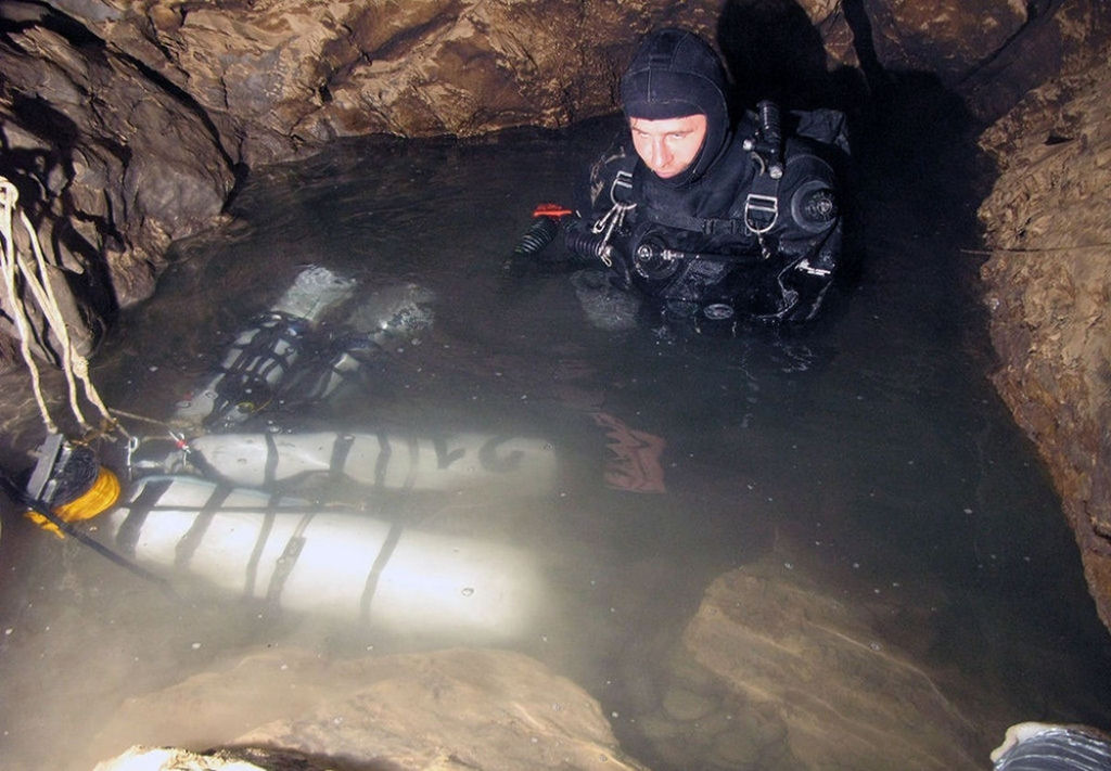 Krubera, a caverna mais profunda do mundo 16
