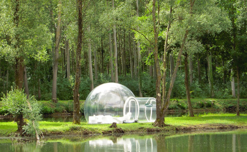Esta tenda em forma de bolha transparente permite desfrutar da natureza como nunca 07