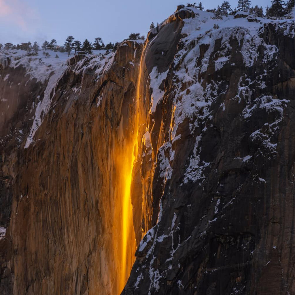 A cachoeira de fogo do Parque Yosemite volta a fascinar os americanos