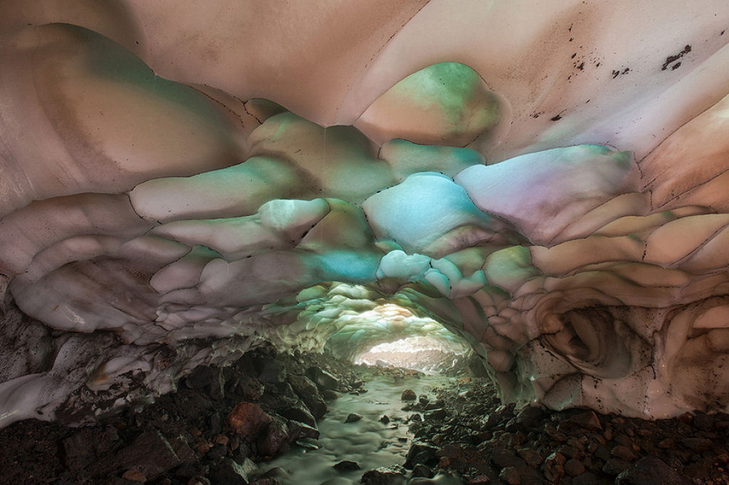 Maravilhas da Natureza - Caverna de gelo de Kamchatka 08