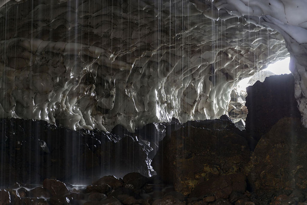 Maravilhas da Natureza - Caverna de gelo de Kamchatka 20