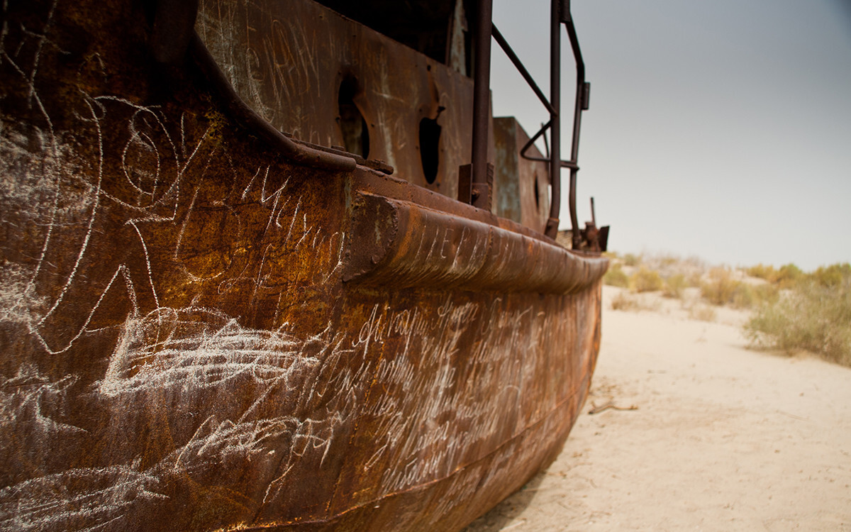 Barcos encalhados a milhares de quilômetros da costa: o que o Mar de Aral diz sobre o futuro