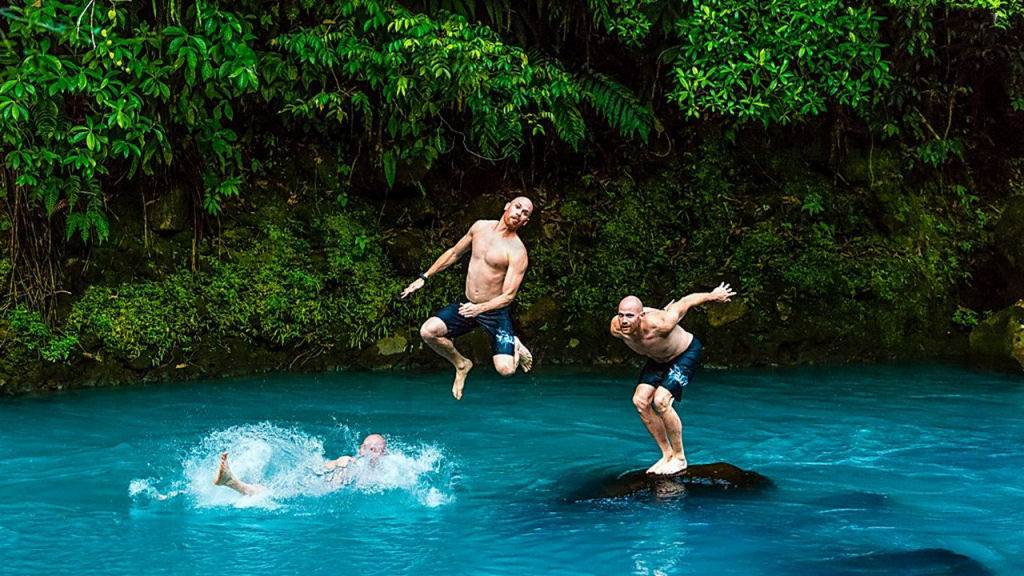 O Rio Celeste da Costa Rica, uma ilusão óptica natural